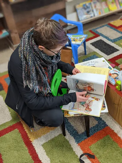 Horizons Celebrates Diversity and Literacy with a Frugal Bookstore Field Trip